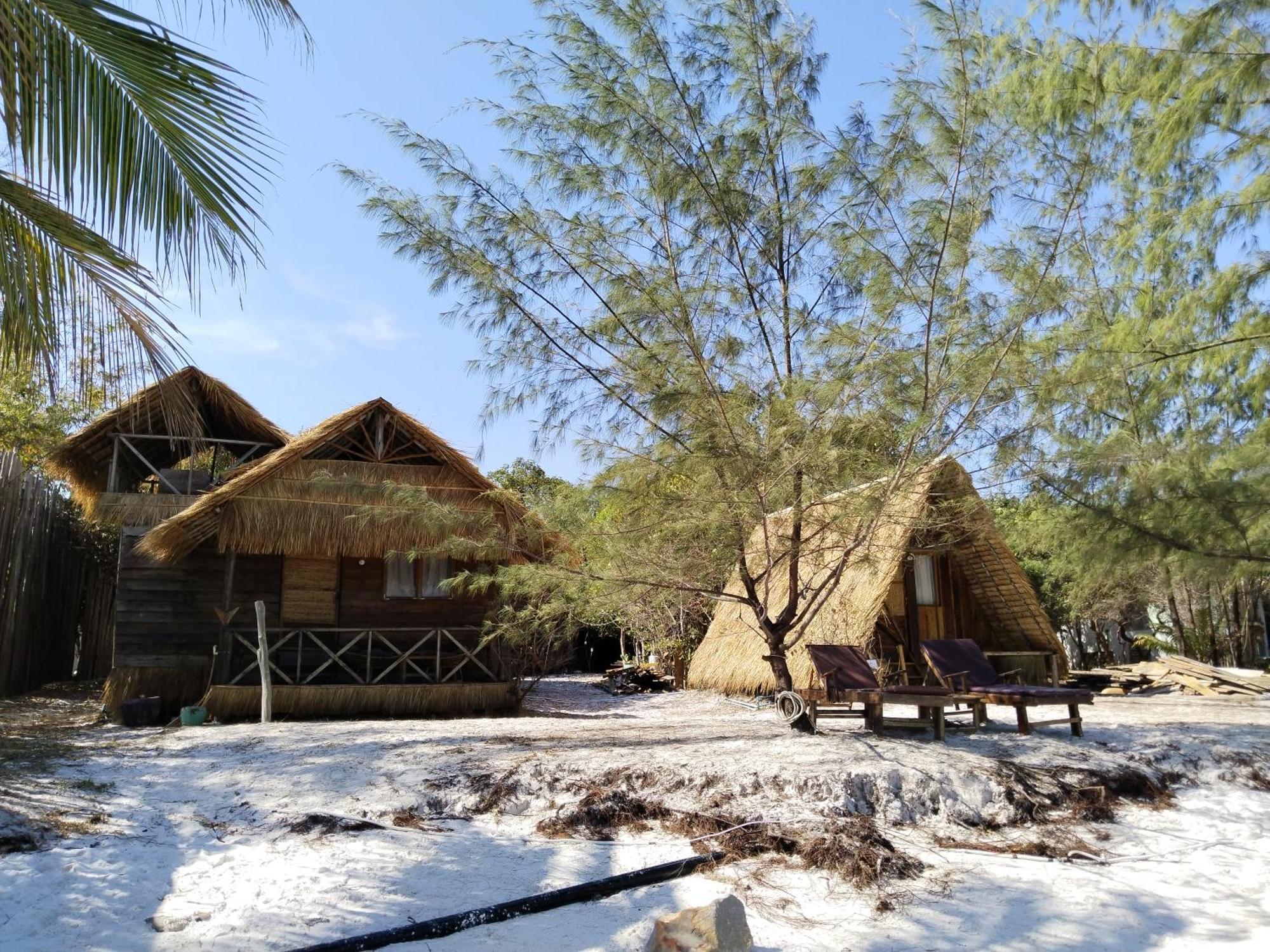 Green Blue Beach Hostel Koh Rong Sanloem Exterior photo